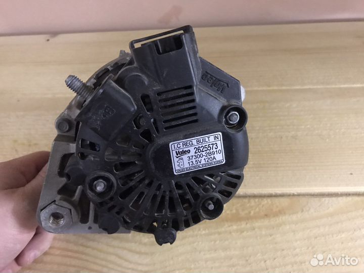 Генератор hyundai creta 2021 года 373002B910