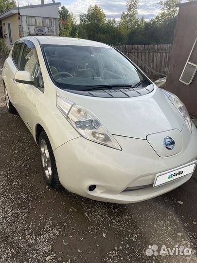 Nissan Leaf, 2012