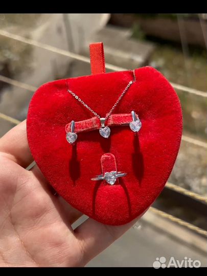 Серебряный комплект