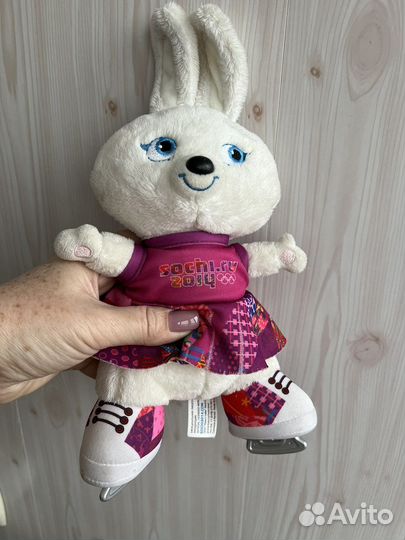 Чебурашка, олимпийский заяц, леопард