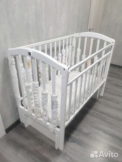 Кровать детская смаятником Каролина-Алита 120*60см