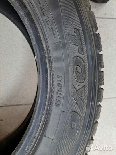 Комплект зимней резины toyo