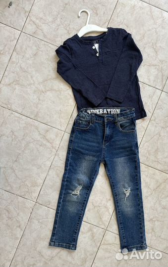 Комплект лонгослив и джинсы