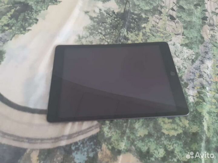 Планшет apple iPad 9