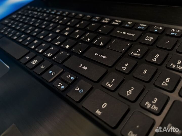 Ноутбук Acer для офиса и развлечений / 15.6