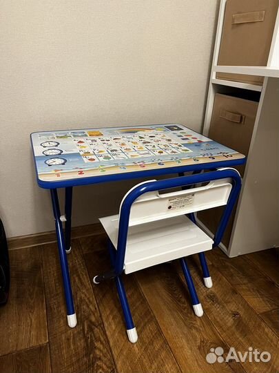 Детский стол и стул