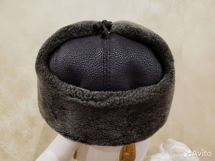 Шапка-ушанка с козырьком