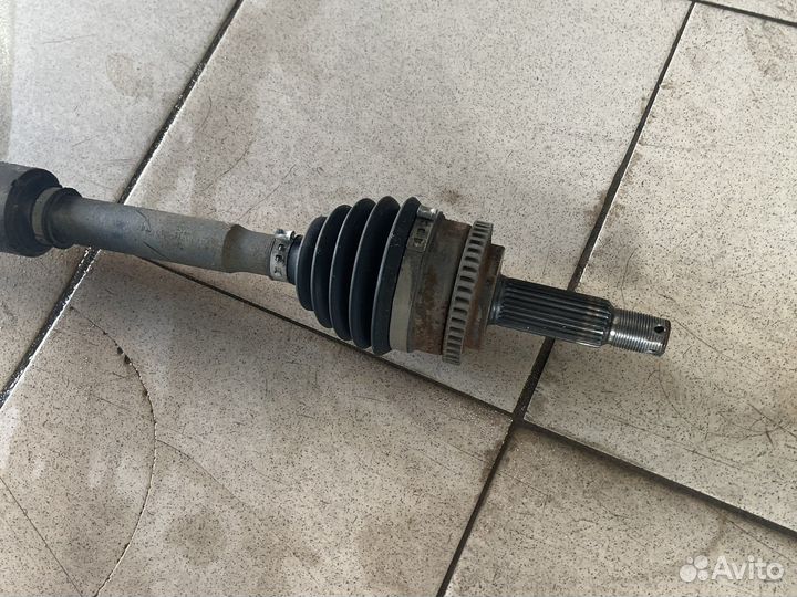 Привод правый Hyundai i30 2010-12г 1.6 МКПП