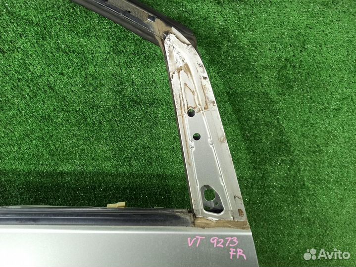 Дверь передняя правая Toyota Estima