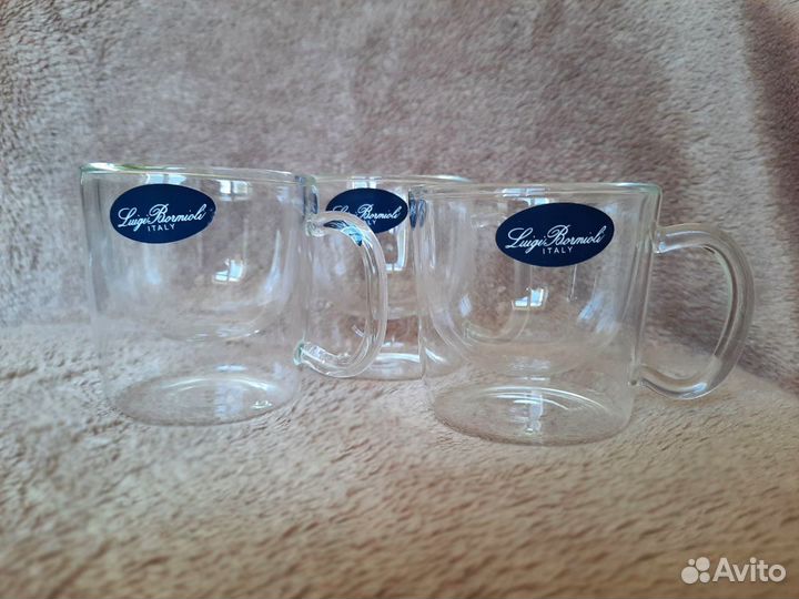 Кружка с двойными стенками