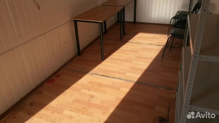 Аренда строительных бытовок, вагончиков с мебелью