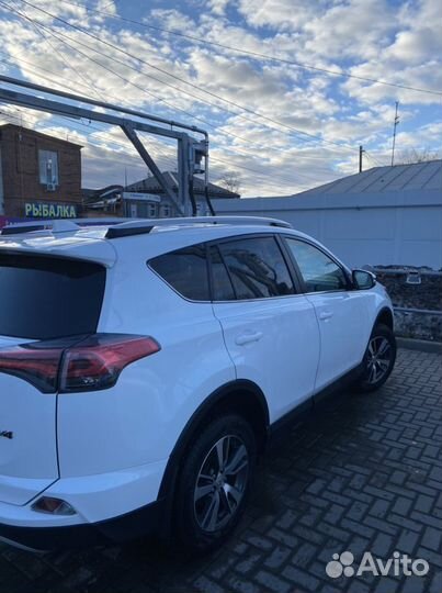 Toyota RAV4 2.0 CVT, 2016, 69 500 км