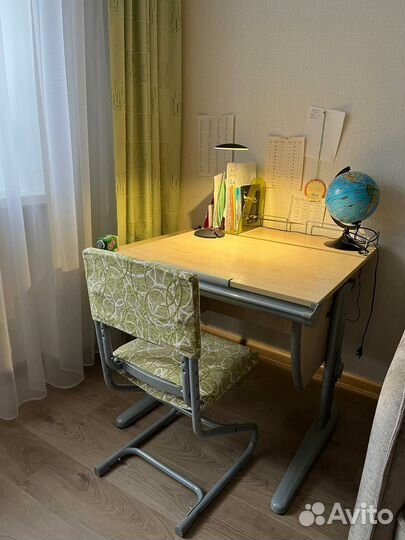 Растущая парта и стул дэми