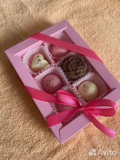 Шоколадные конфеты ручной работы