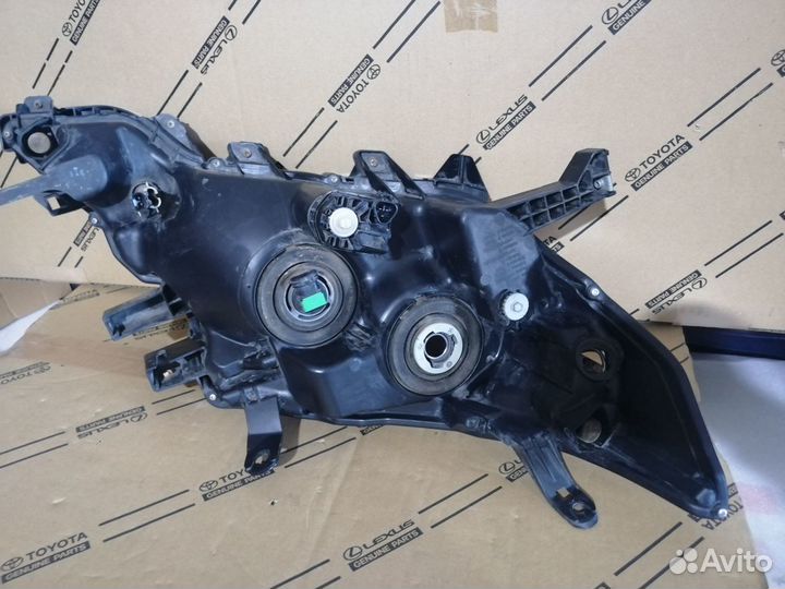 Фара левая Toyota Prado 150