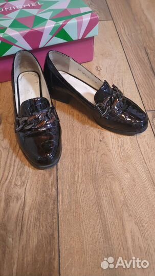 Туфли лоферы