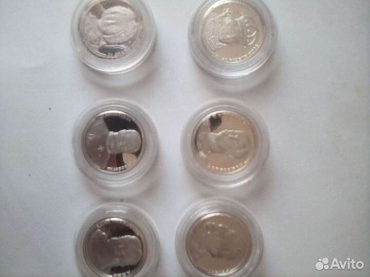 Медали серебрянные