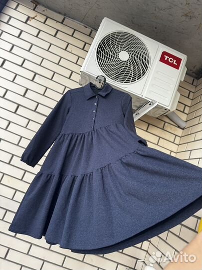 Платье для девочки 146 как новое
