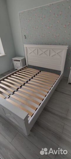 Кровать из массива дерева Круз 02