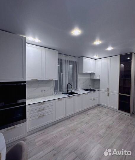 Красивая кухня на заказ