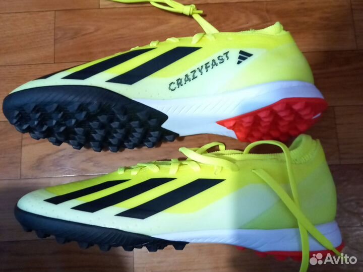 Сороконожки Adidas новые