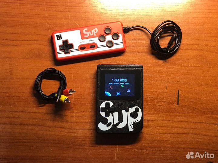 Игровая приставка SUP