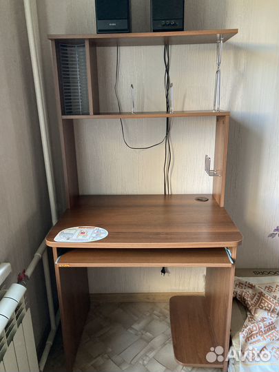 Офисная мебель стол компьютерный