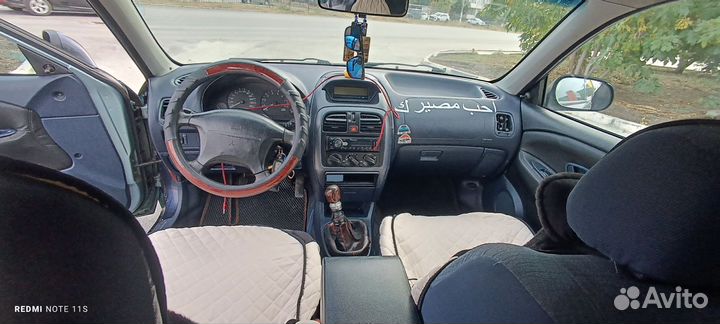 Mitsubishi Carisma 1.6 МТ, 2000, 331 000 км