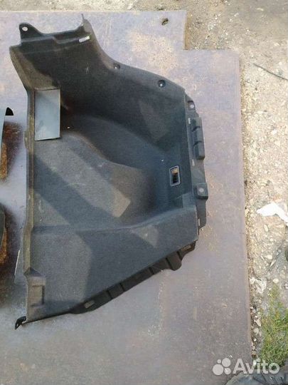 Обшивка багажника левая Kia Ceed 2