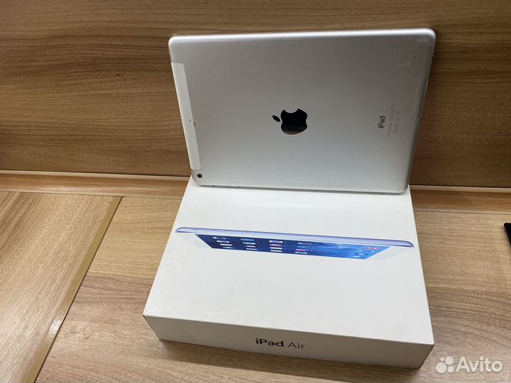 iPad Air 32Gb Wifi+Celluar Silver