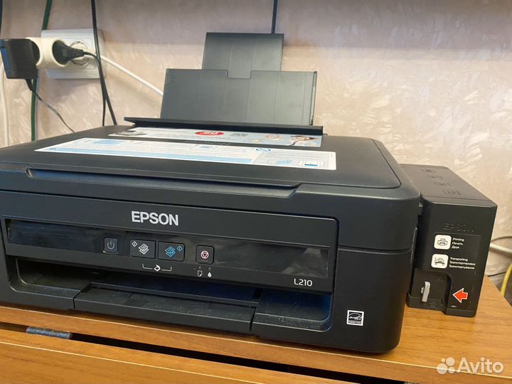 Мфу струйный Epson L210 со встроенной снпч