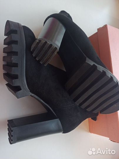 Ботильоны на платформе, замша, новые, р. 38-38,5