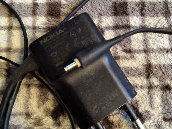 Зарядное устройство