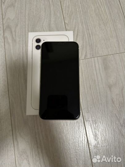 Телефон iPhone 11 128 gb