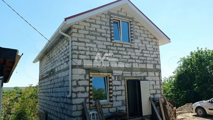 Дом 100 м² на участке 7,3 сот.