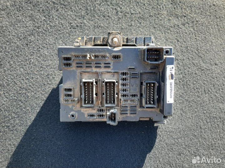 Блок предохранителей Peugeot 307