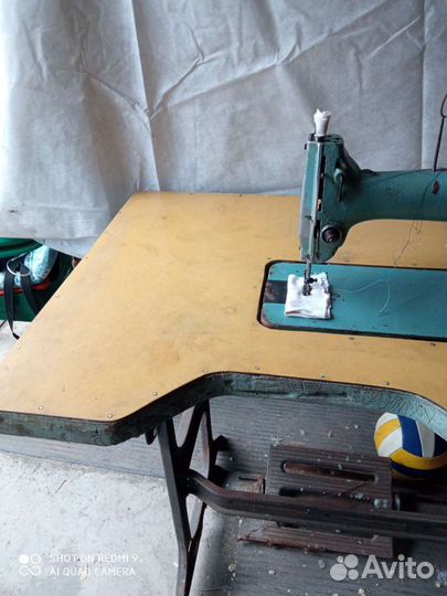 Промышленная швейная машина 22А кл