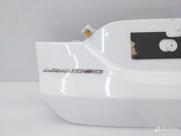 Накладка крышки багажника Ford Mondeo 5 2.5 S7CB