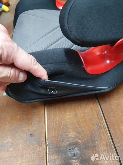 Автокресло Recaro Monza Nova 2 Seatfix 15-36кг