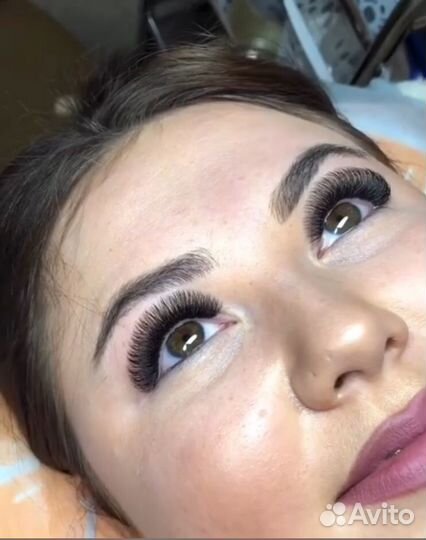 Наращивание ресничек