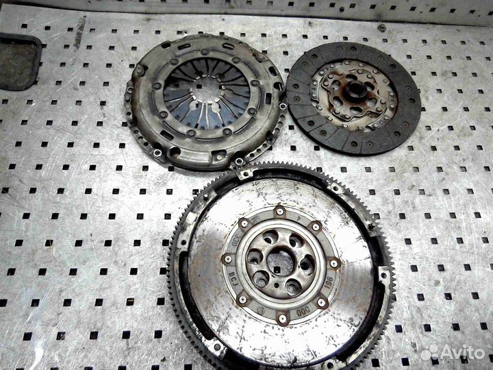 Маховик Volkswagen Caddy