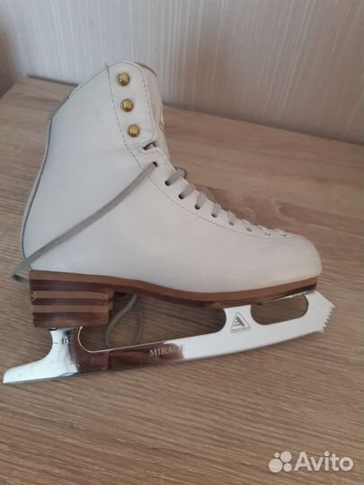 Фигурные коньки jackson elle