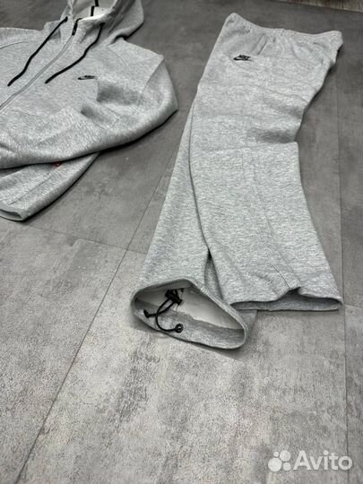 Спортивный костюм Nike