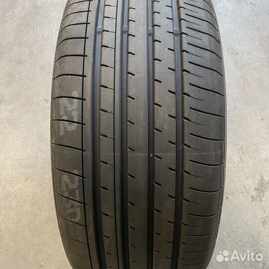 Yokohama BluEarth-XT AE61 215/65 R17 V