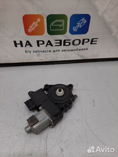 Мотор стеклоподъемника задний правый Hyundai I40
