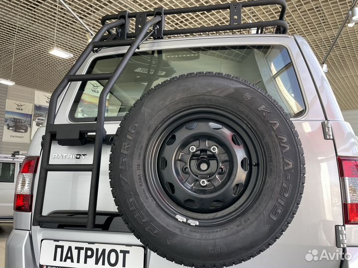 УАЗ Patriot 2.7 МТ, 2022, 5 км