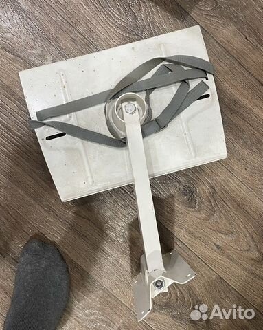 Настенное крепление для телевизора