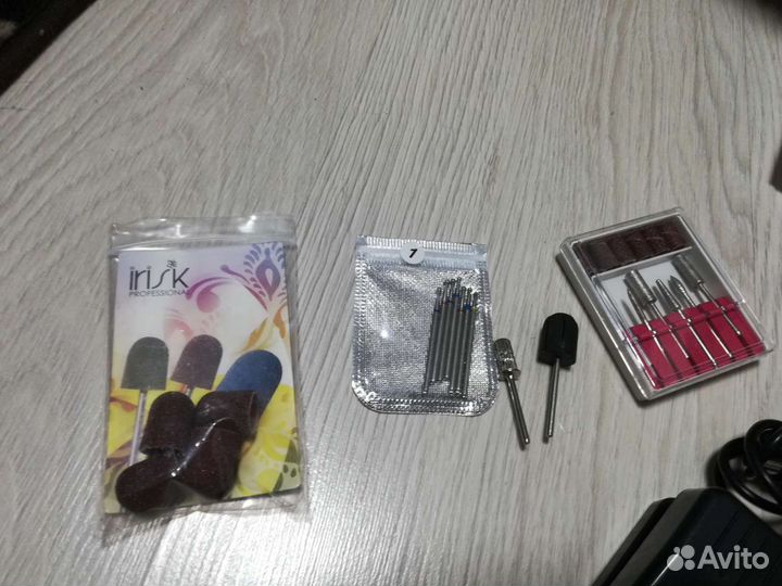 Машинка для маникюра и педикюра