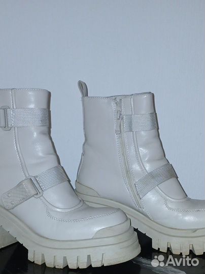 Ботинки женские зимние 39/40 размера