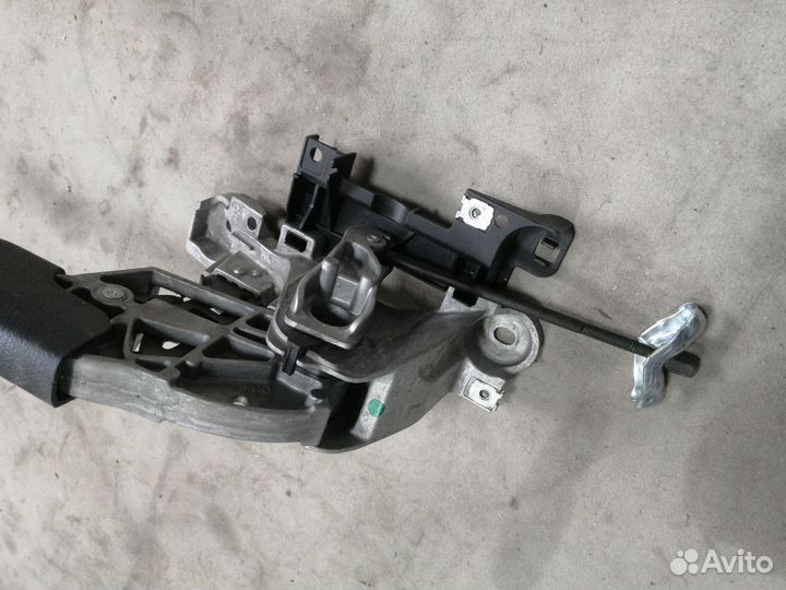 Рычаг стояночного тормоза для VW Golf VI 2009-2013